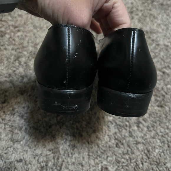 Salvatore Ferragamo Bow Shoes - Picture 6 of 11